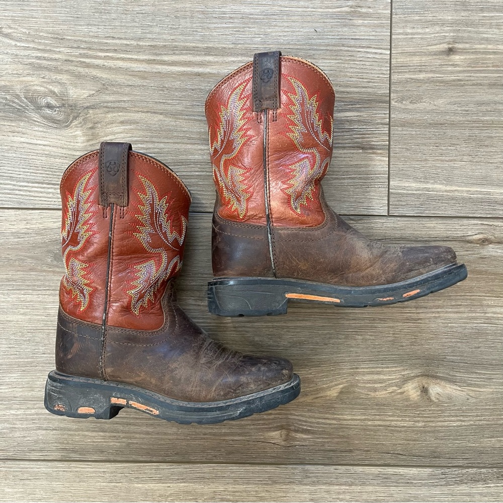 Ariat Kids WorkHog Wide Square Toe Reddish-Brown Western Pull-On Boot - Picture 5 of 7